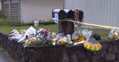 Memorial grows for murdered Manoa family as community .